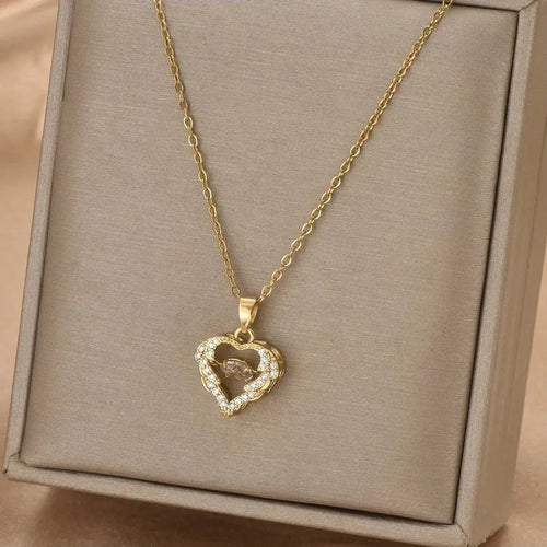 Necklace "Golden Heart"